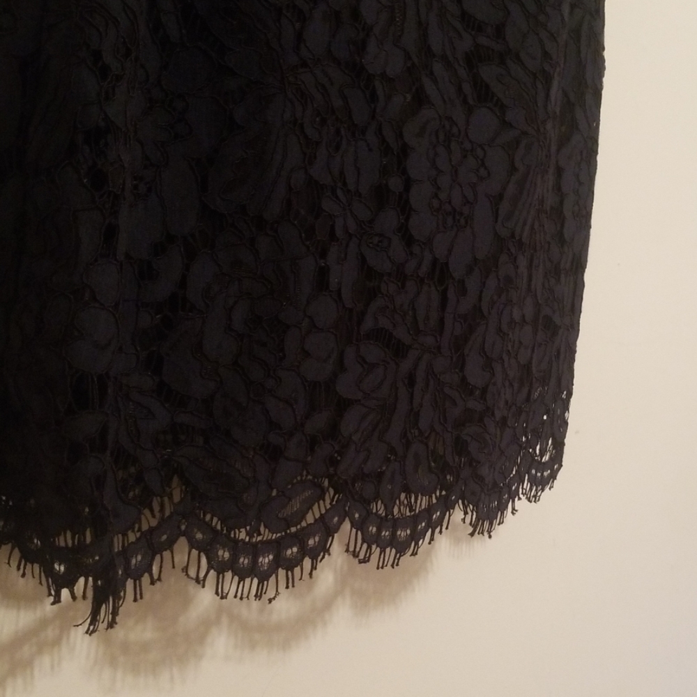 Navy blue and black lace dress - Picture 3 of 5